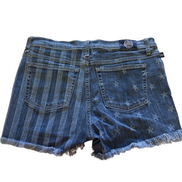 ROCK & REPUBLIC • Women’s Stars & Stripes American Fourth of July Jean Shorts - Picture 2 of 5